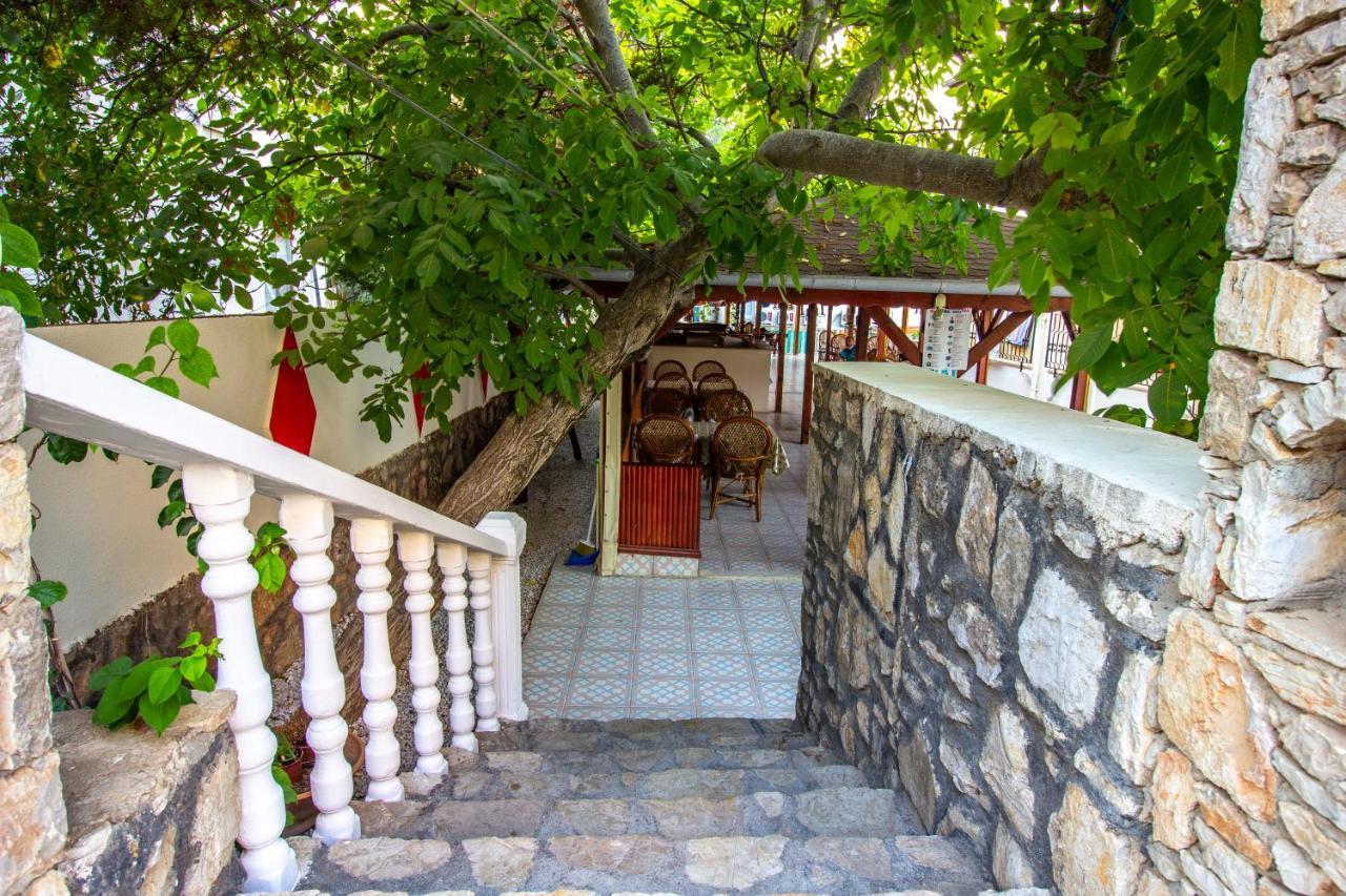 Tayfun Apart Hotel Ölüdeniz Buitenkant foto